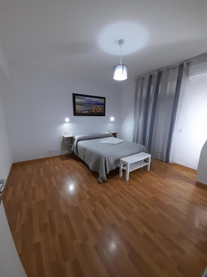 Bed and Breakfast Milazzo: La Porta Delle Eolie Номер фото